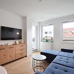 Rentplanet - Cztery Pory Roku * Kołobrzeg