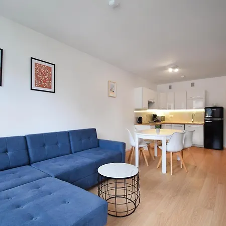 Rentplanet - Cztery Pory Roku Apartment Kolobrzeg