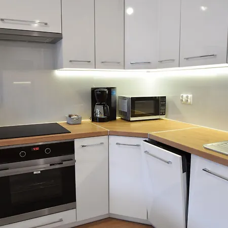 Rentplanet - Cztery Pory Roku קולובז'ג