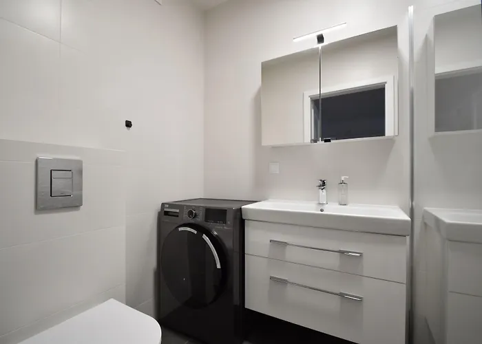 Rentplanet - Cztery Pory Roku * Kołobrzeg